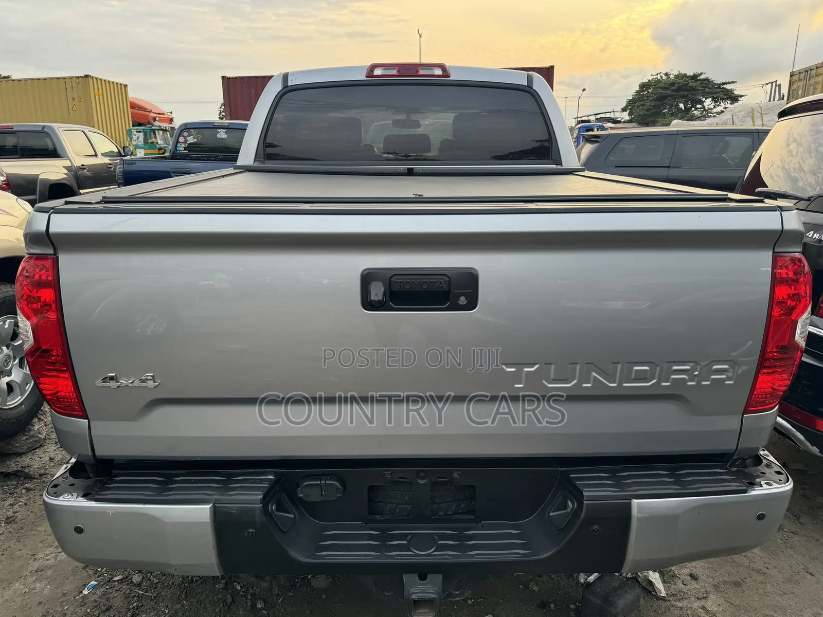 Toyota Tundra 2015 Silver