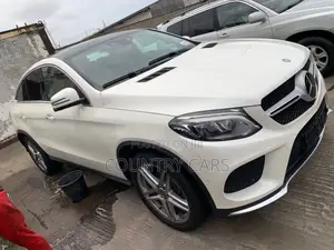 Mercedes-Benz GLE-Class GLE 400 4MATIC 2017 White