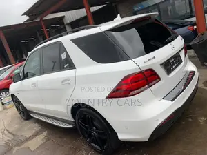 Mercedes-Benz GLE-Class AMG GLE 43 4MATIC 2017 White
