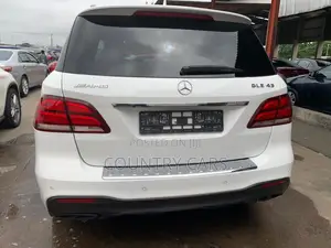 Mercedes-Benz GLE-Class AMG GLE 43 4MATIC 2017 White