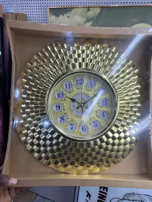 Beautiful Wall Decor Clock