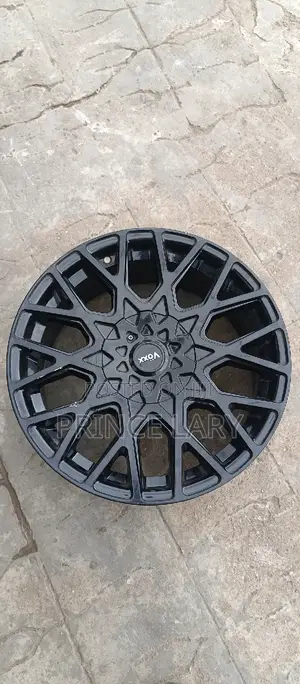 17 Inche Wheel Pure Black Non Painted, Universal at Hi-Tech