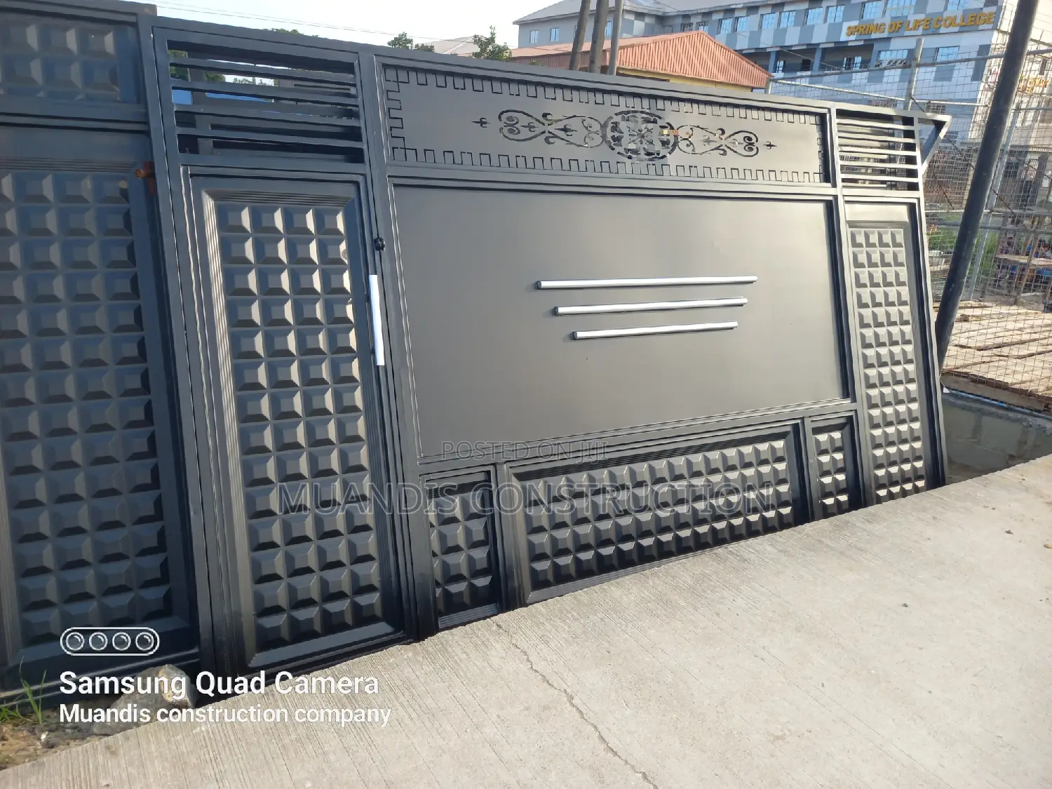Continental Standard Gate