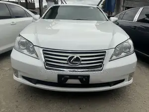 Lexus ES 350 2011 White