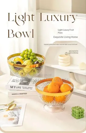 Light Luxury Fruit and Vegetable Bowl With Base Round Shape