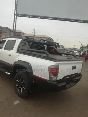 Rolling Boot Cover With Off Road Spoiler - _=: