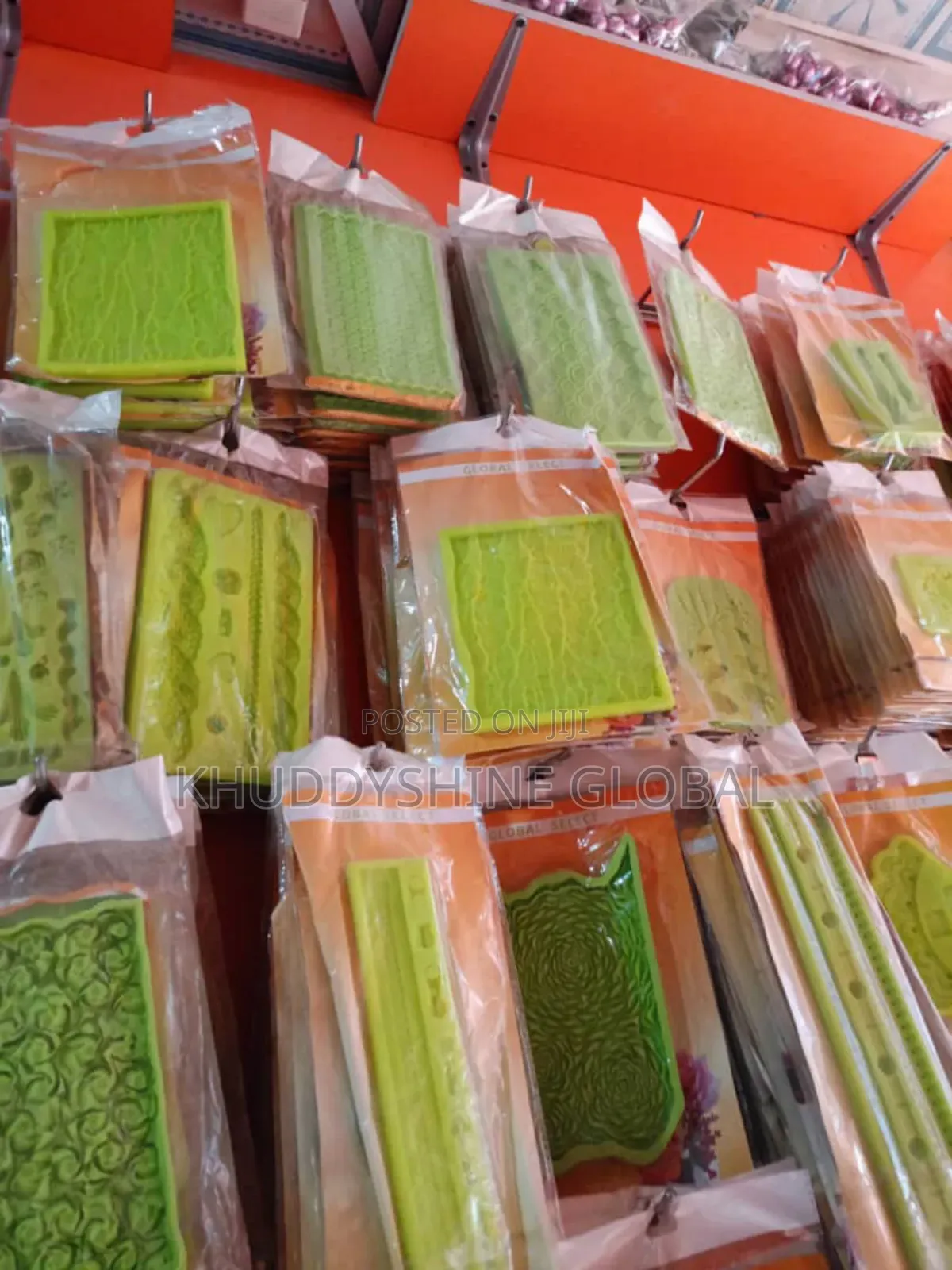 Different Shapes and Designs Fondant Mold for Cake-Making