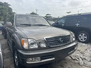 Lexus LX 470 Sport Utility 2004 Gray