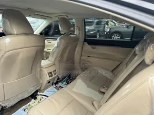 Lexus ES 350 FWD 2013 Black