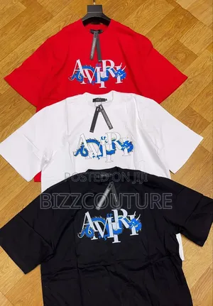 Original BALENCIAGA T-Shirts Available in Store