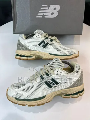 Original New Balance Sneakers Available In Store