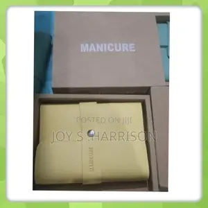 Manicure Kits 16 Pieces in One Packet for Spa Use