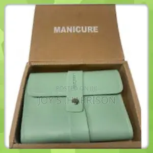 Manicure Kits 16 Pieces in One Packet for Spa Use