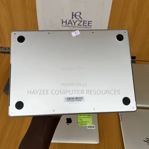 Laptop Apple MacBook Pro 2023 M2 16GB Apple M2 SSD 512GB