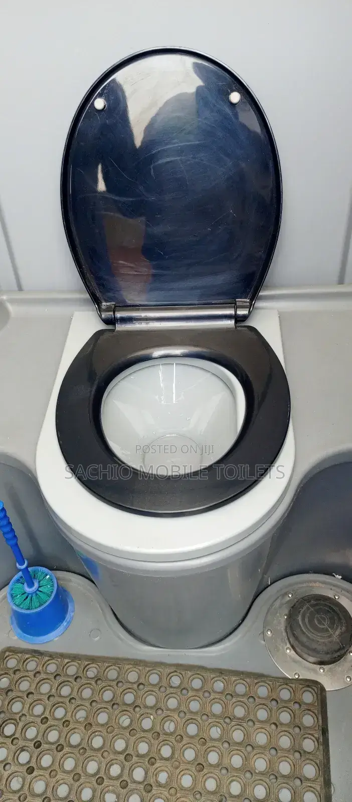 Quick Relief Mobile Toilets