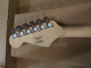 Fender Lead Guitar