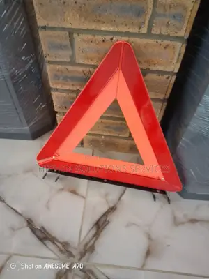 Vehicle Triangle Reflector