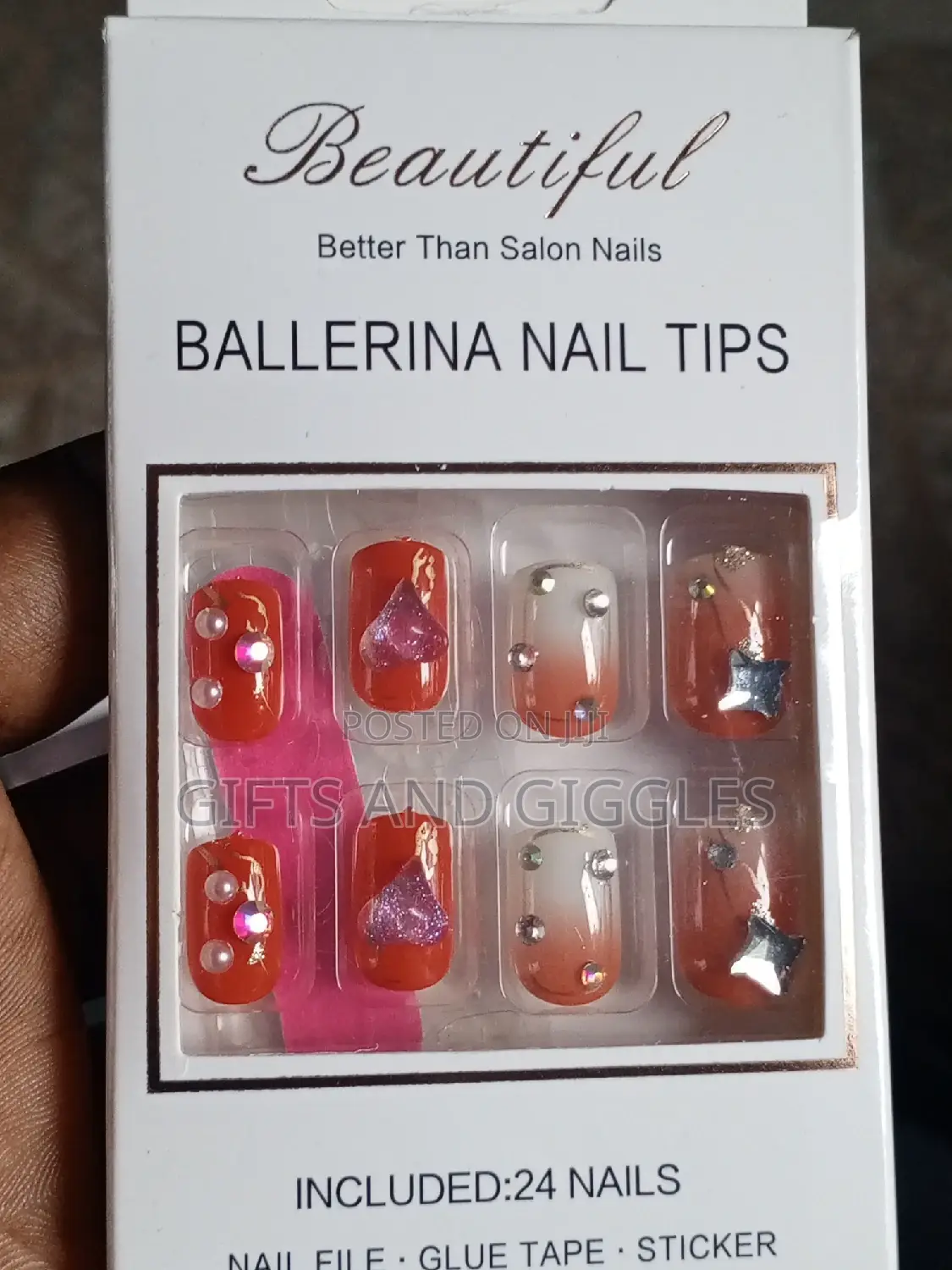 Press on Nails (Short)