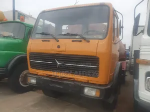 1619 Mercedez Water Tanker Tokunbo
