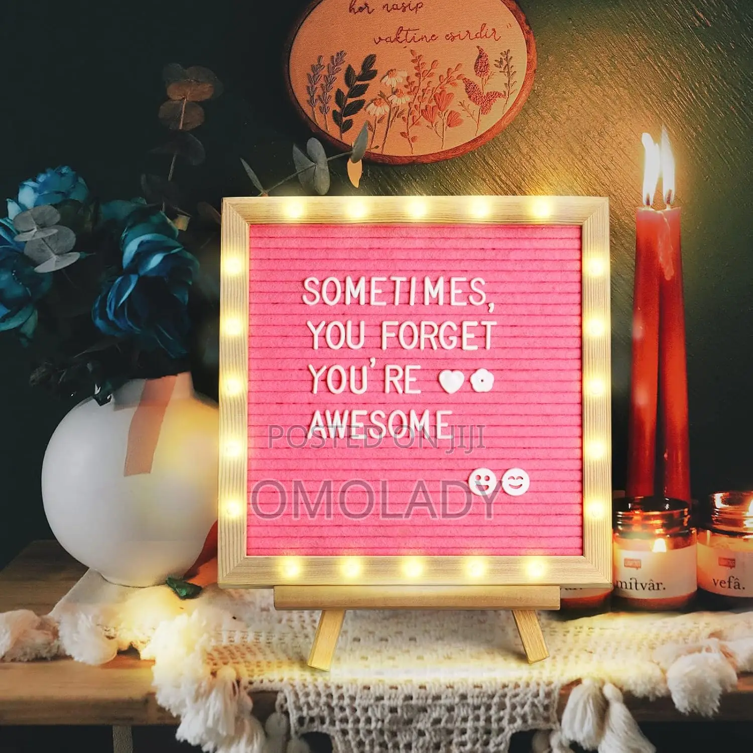 Changeable Heart Felt Letter Board With Lights - 10x10inches