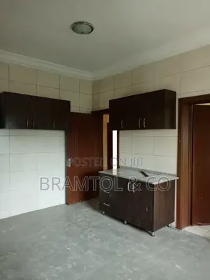 3bdrm Block of Flats in Life Camp for rent