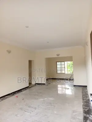 3bdrm Block of Flats in Life Camp for rent
