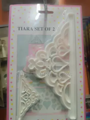 Tiara Plastic Cutter
