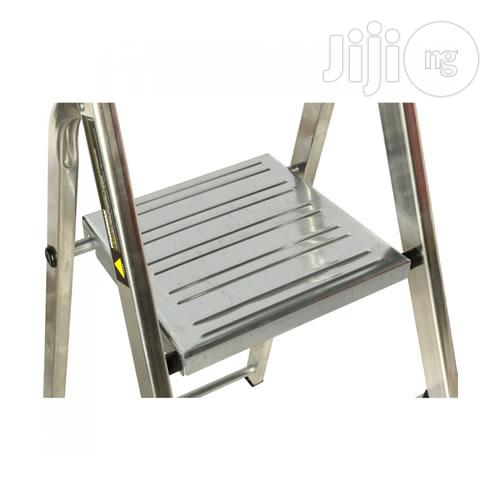 7 Step Platform Ladder