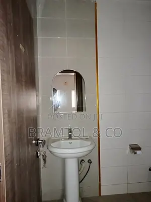 3bdrm Block of Flats in Life Camp for rent