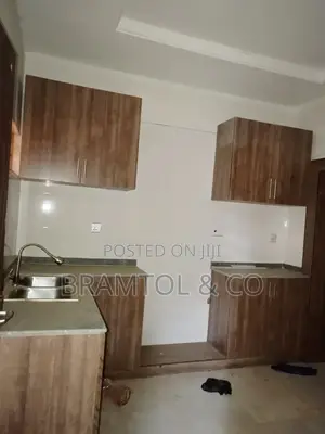 3bdrm Block of Flats in Life Camp for rent