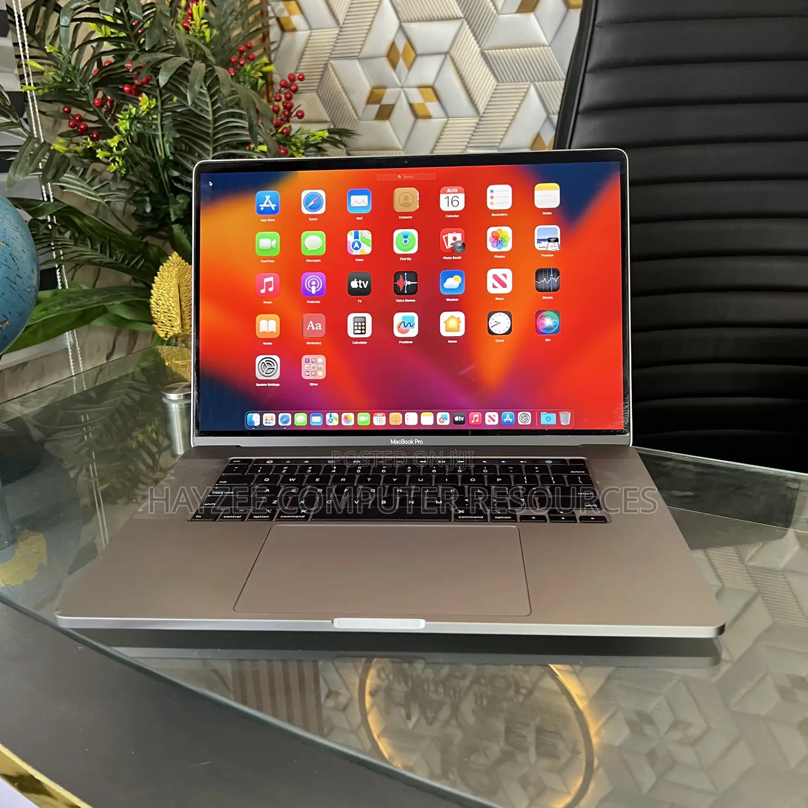 Laptop Apple MacBook Pro 2019 16GB Intel Core I7 SSD 512GB