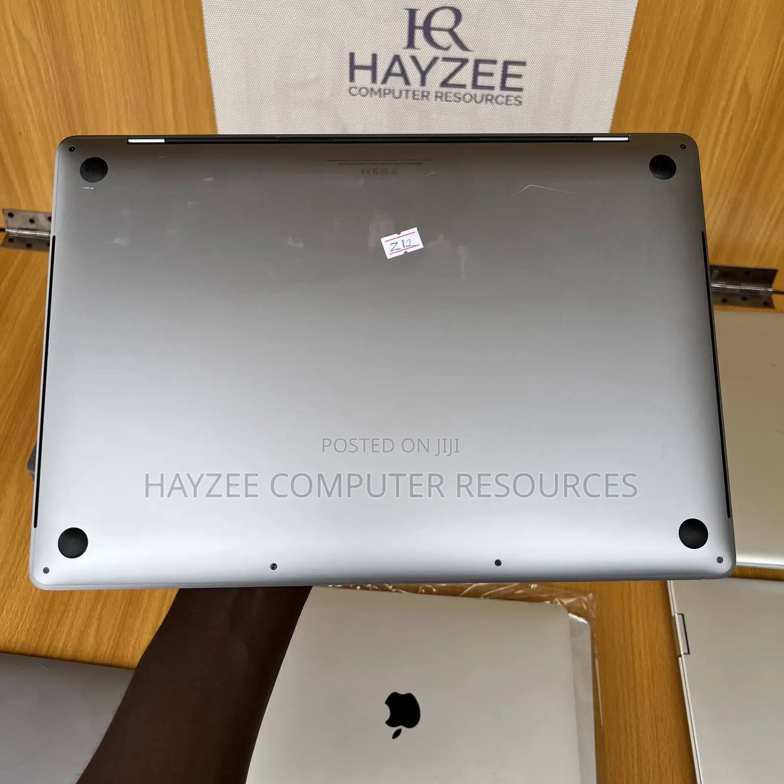 Laptop Apple MacBook Pro 2019 16GB Intel Core I7 SSD 512GB