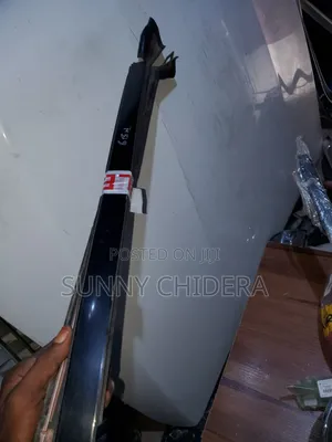 ML 2013 /14 Front Windscreen Chrome Set
