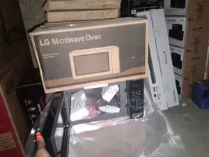 20 Litres Portable Lg Microwave ''Mwo2044''