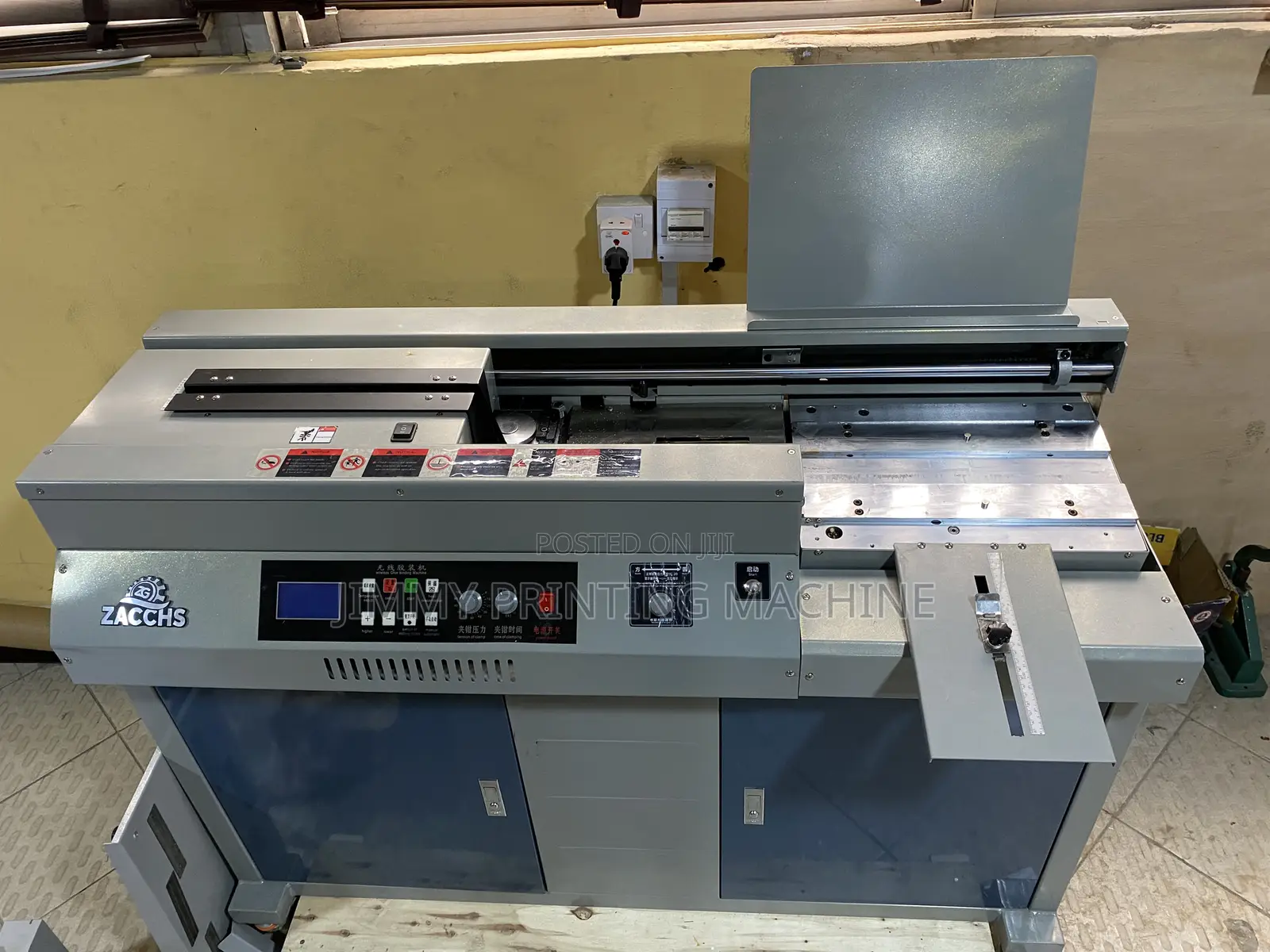 Binding Machine