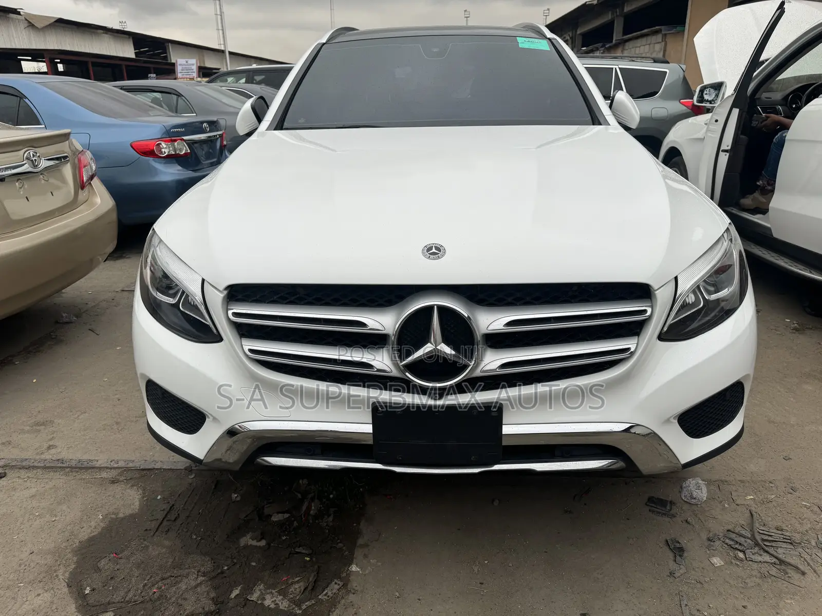 Mercedes-Benz GLC-Class 2017 White