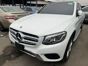 Mercedes-Benz GLC-Class 2017 White