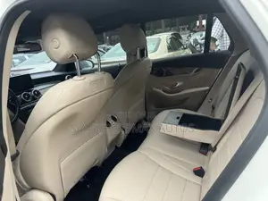 Mercedes-Benz GLC-Class 2017 White