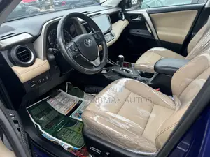 Toyota RAV4 2014 Blue