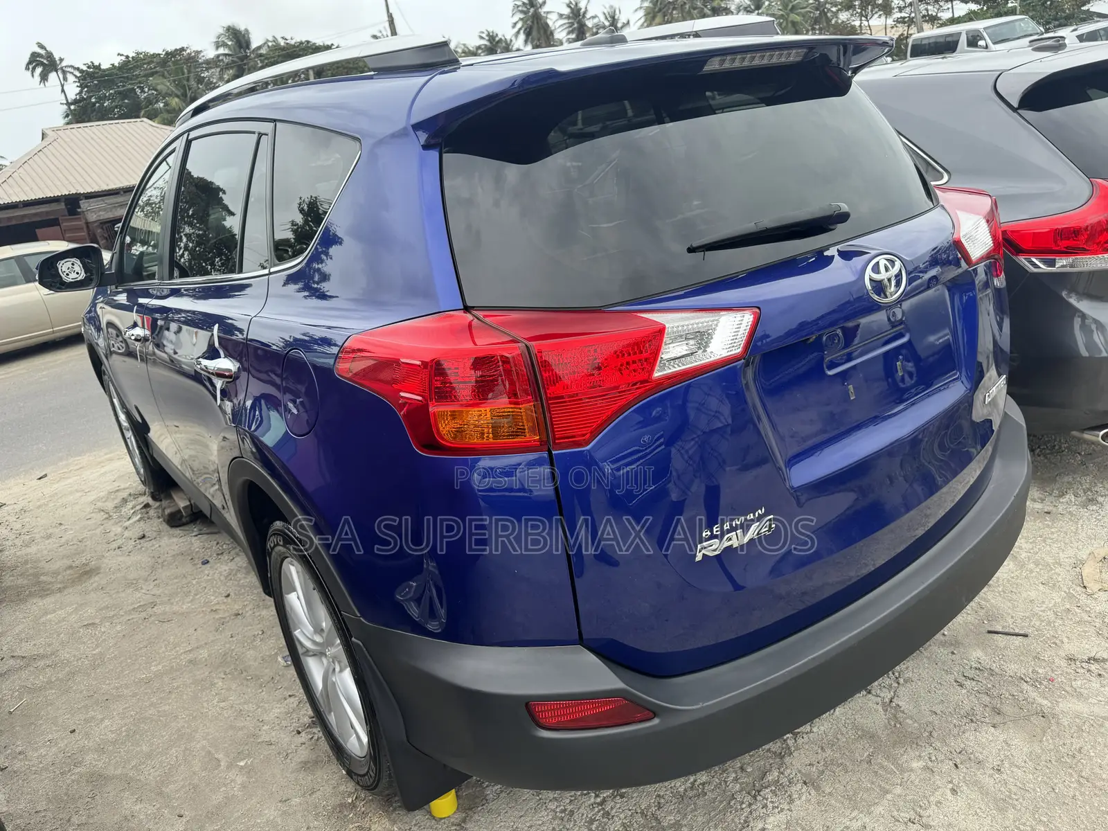 Toyota RAV4 2014 Blue