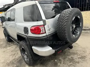 Toyota FJ Cruiser Base 4x4 2008 Silver