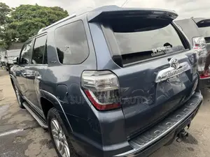 Toyota 4-Runner Limited 4WD 2011 Blue