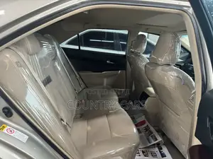Toyota Camry 2014 Gold