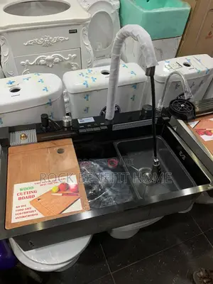 Exclusive Kitchen Sink Black