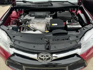 Toyota Camry 2016 Red
