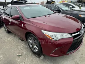 Toyota Camry 2016 Red