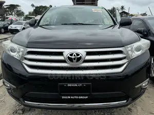 Toyota Highlander Limited 3.5l 4WD 2013 Matt Black