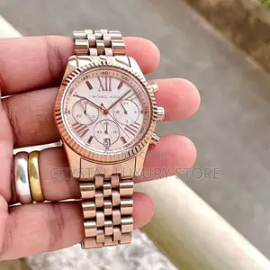 Photo - Premium Quality Luxury Michael Kors Chain Wristwatch