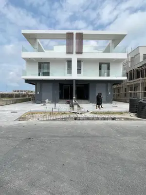 5bdrm Duplex in Ikate Lekki for sale