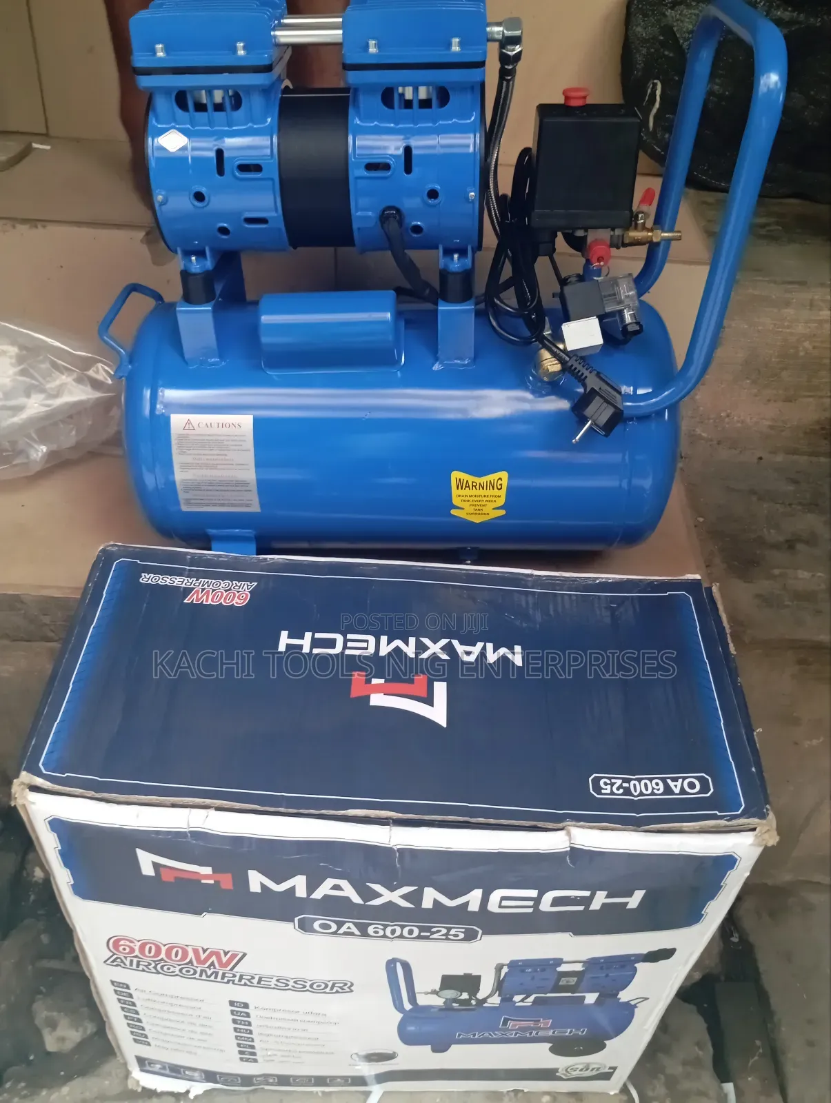 25 Liters Oilless Compressor Machine